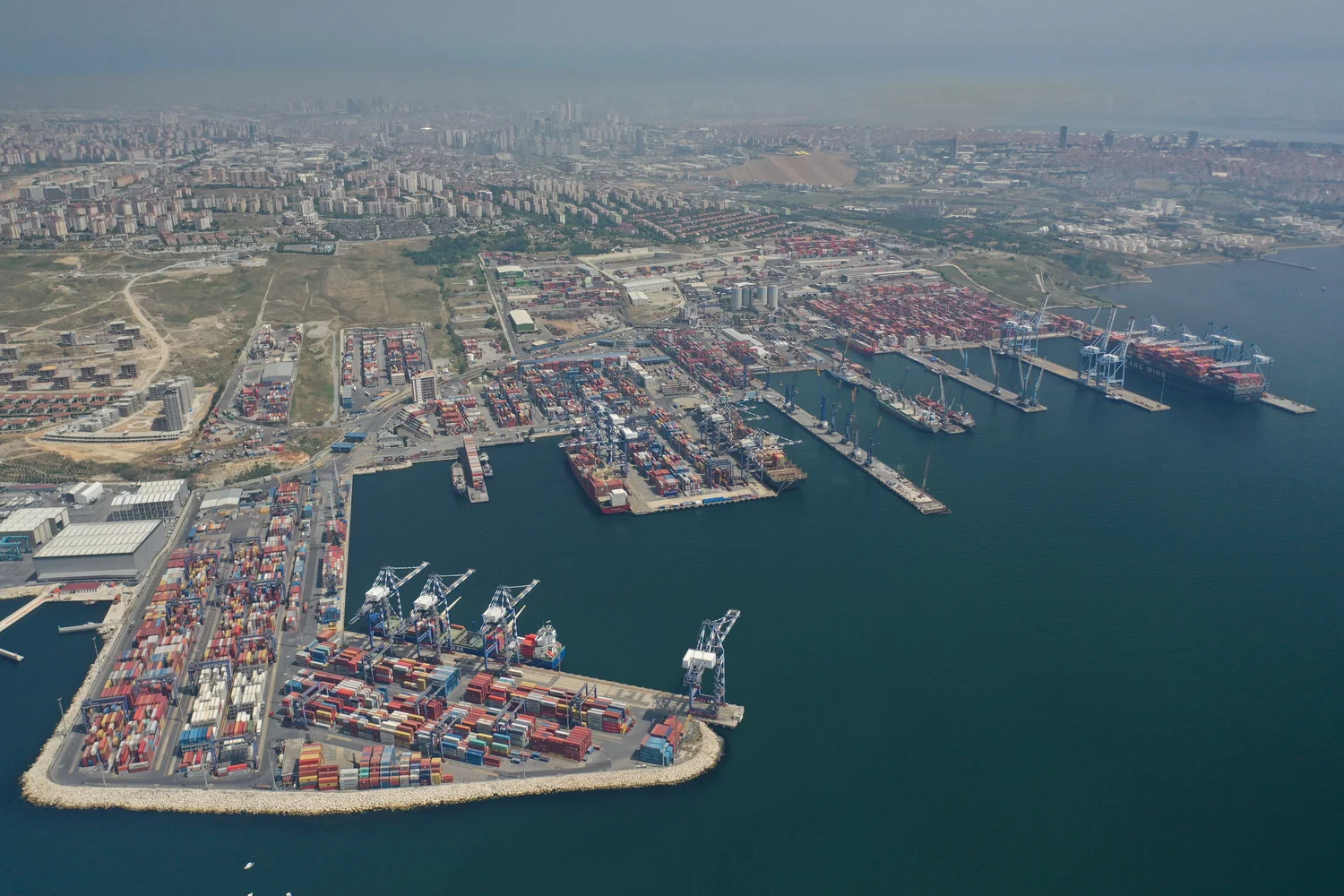 Ambarlı Limanı